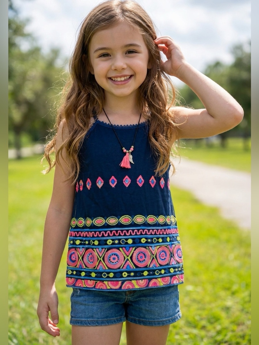 Beautees Girls Racerback Tank Top Embroidered With Necklace Charm M